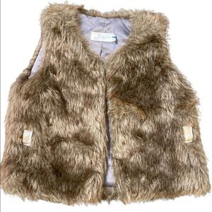 EPK Faux Fur Vest (Size 24m)